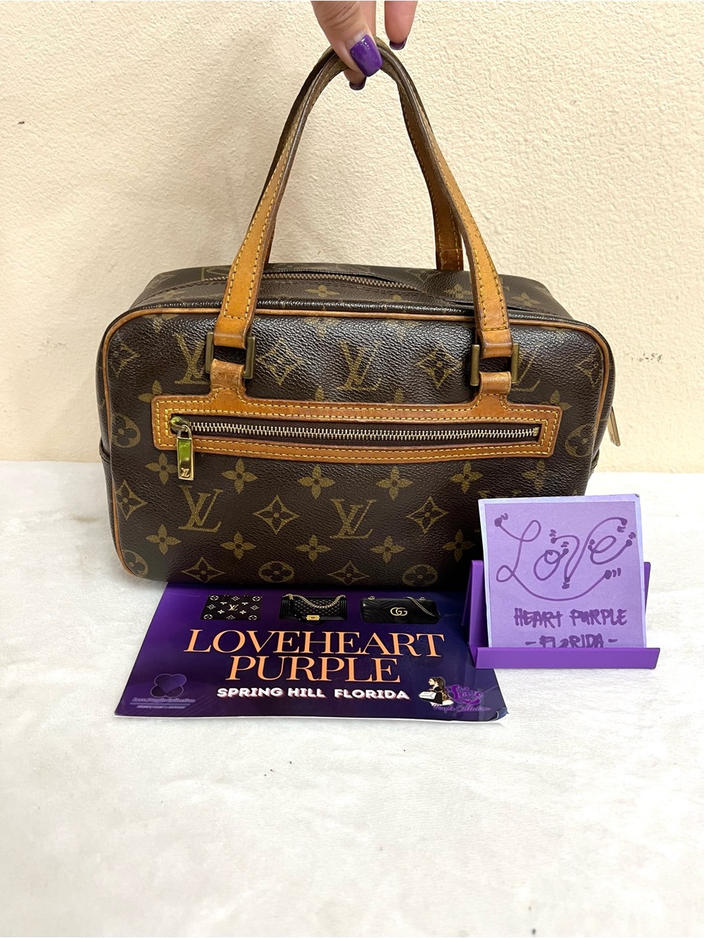 AUTH LOUIS VUITTON CITE
